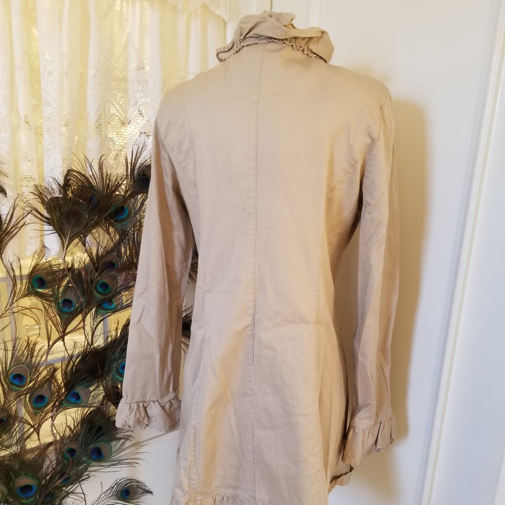 Short Ruffled Jacket - image 3